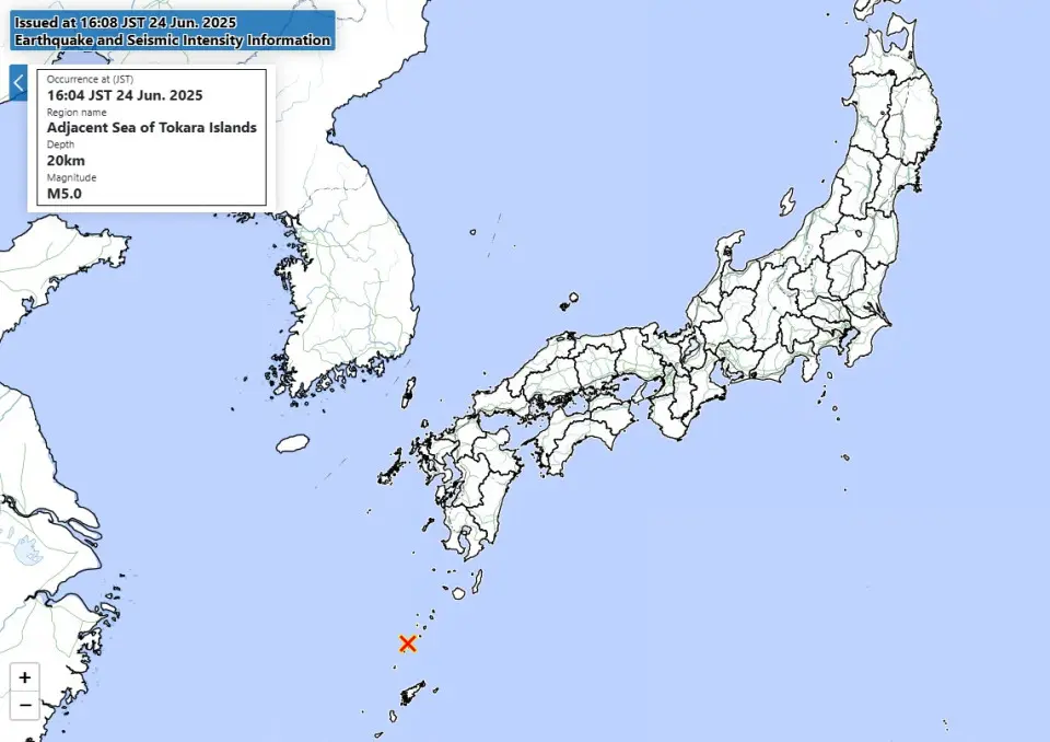 トカラ列島での群発地震分布図