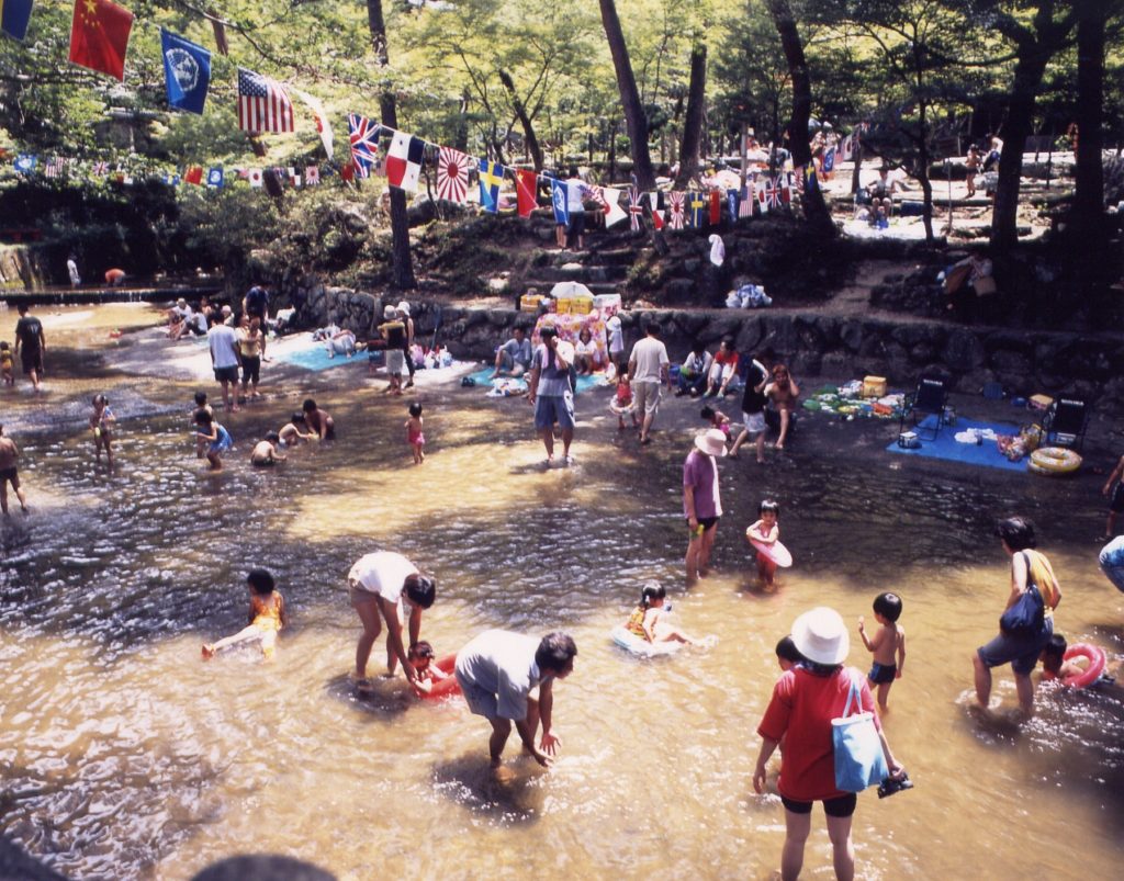岩屋堂公園のじゃぶじゃぶ池